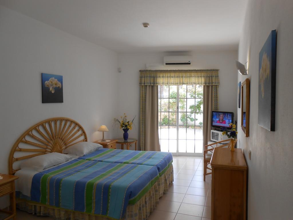 Dona Ana Garden Hotell Lagos Rum bild